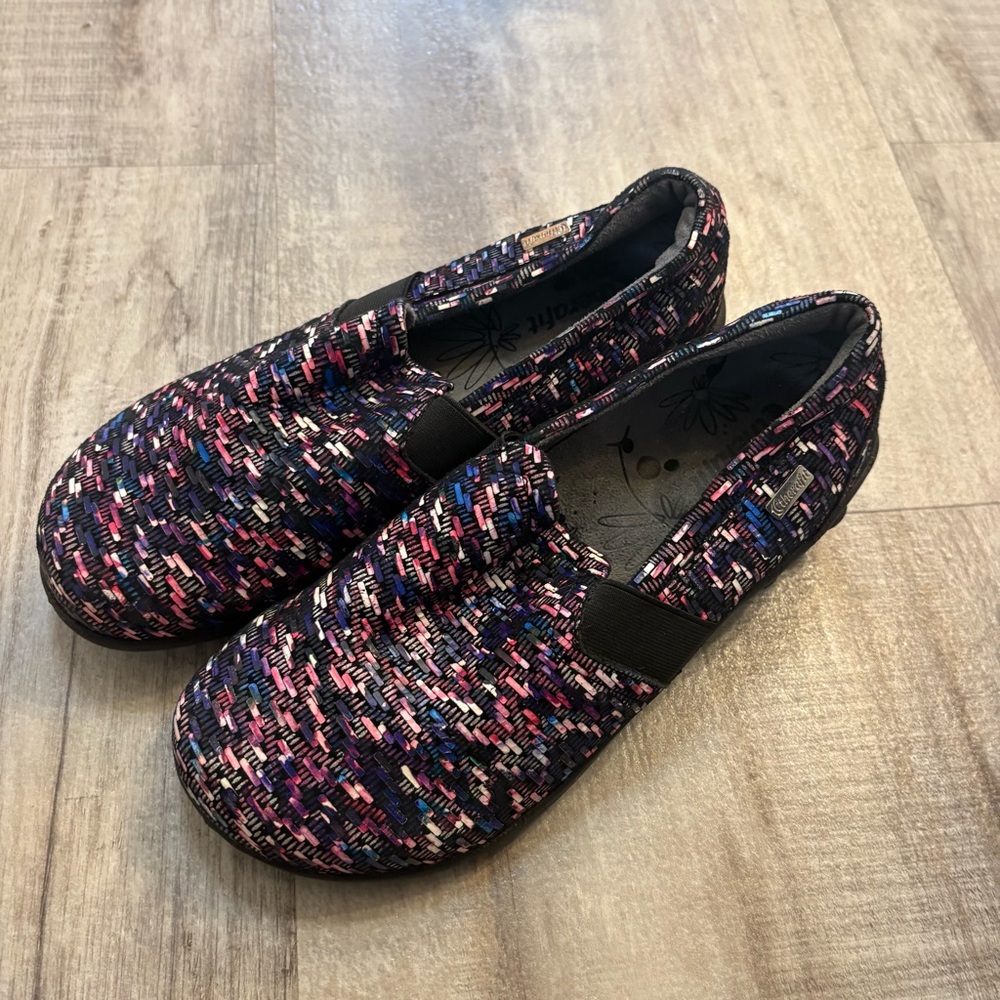Therafit Pink Purple Slip On Shoes 7.5-8